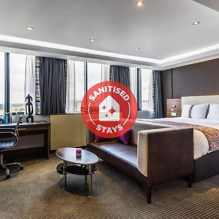 Livin' Serviced Apartments Watford  Ngoại thất bức ảnh