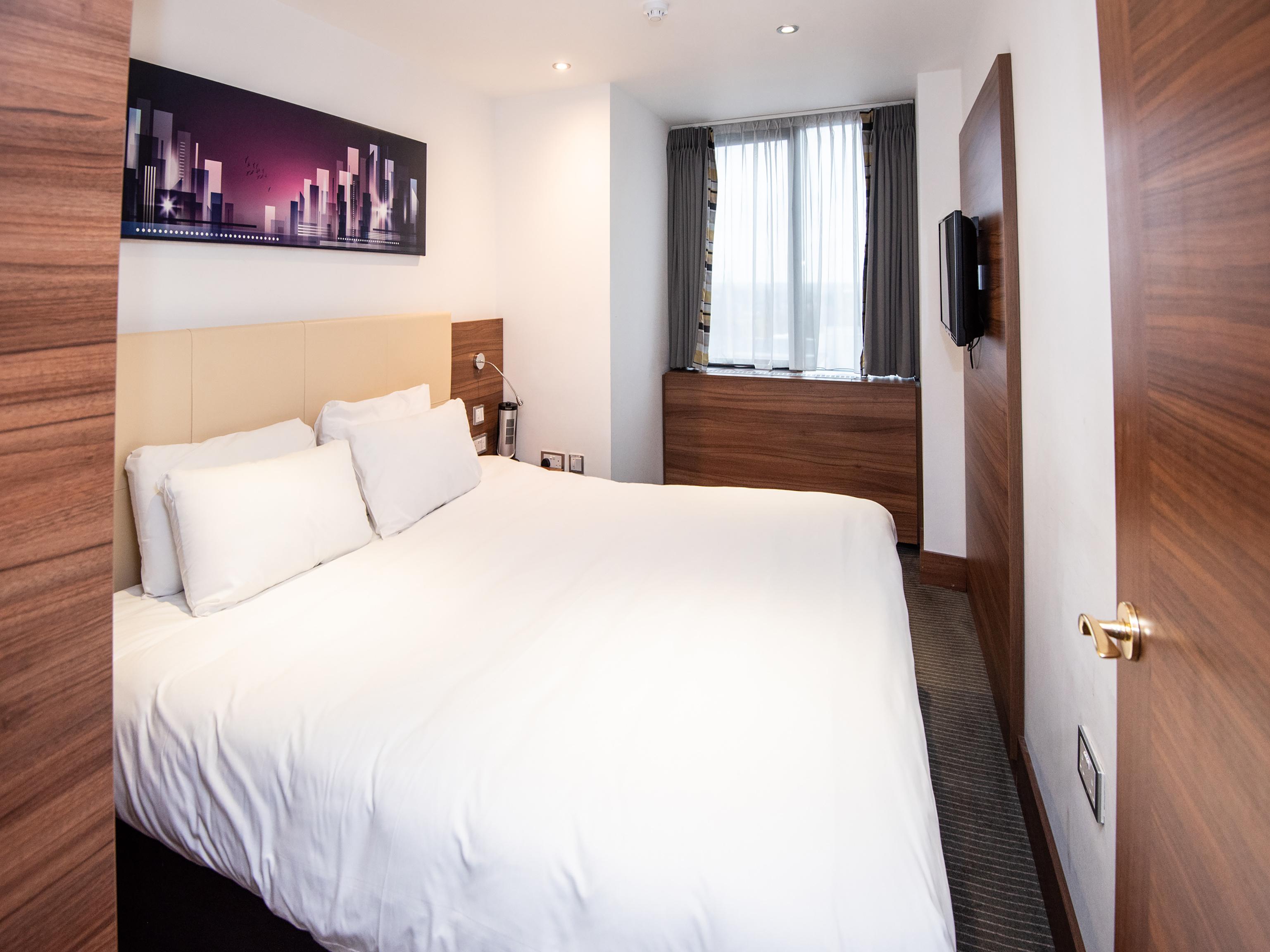 Livin' Serviced Apartments Watford  Ngoại thất bức ảnh
