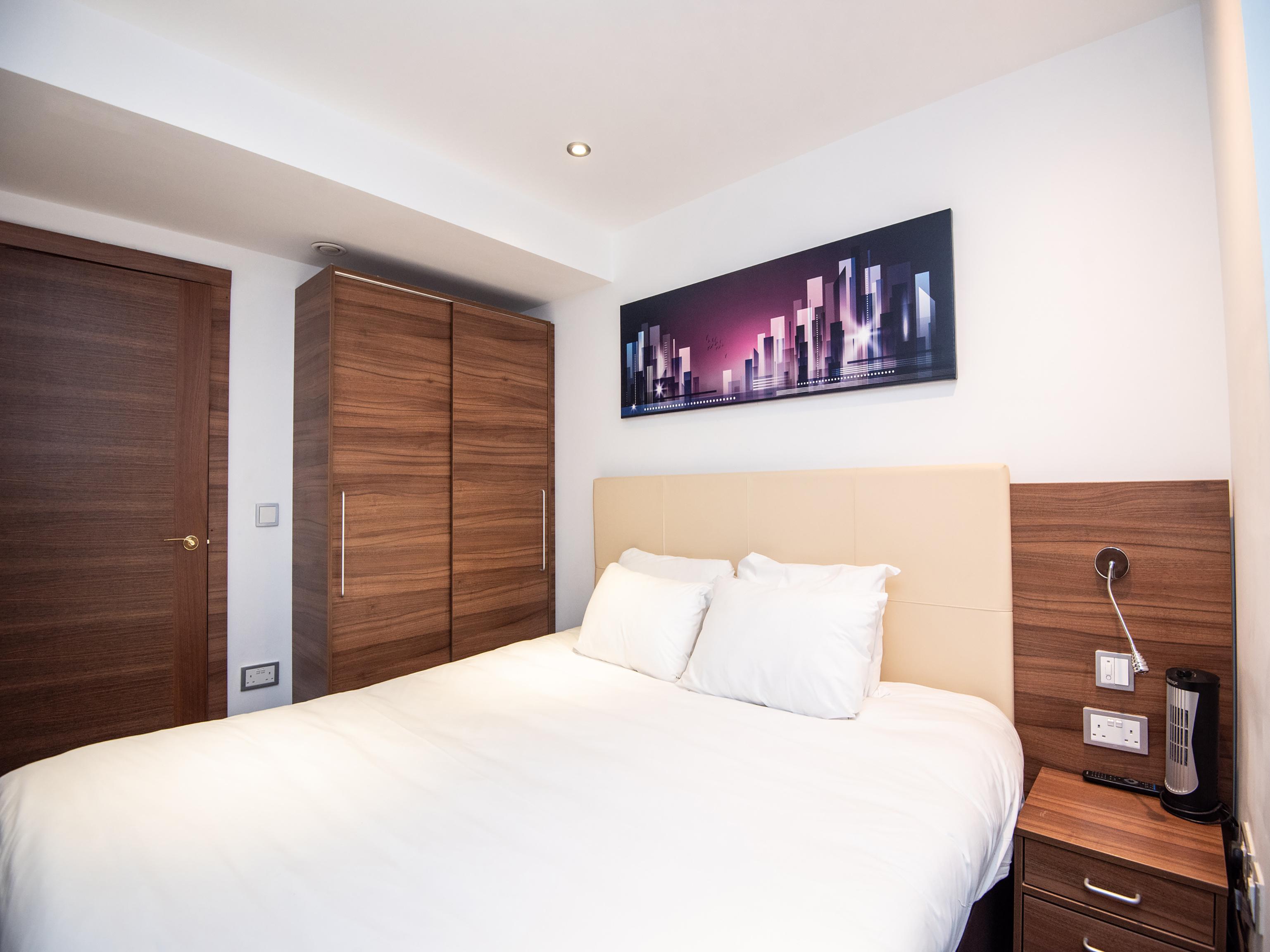 Livin' Serviced Apartments Watford  Ngoại thất bức ảnh