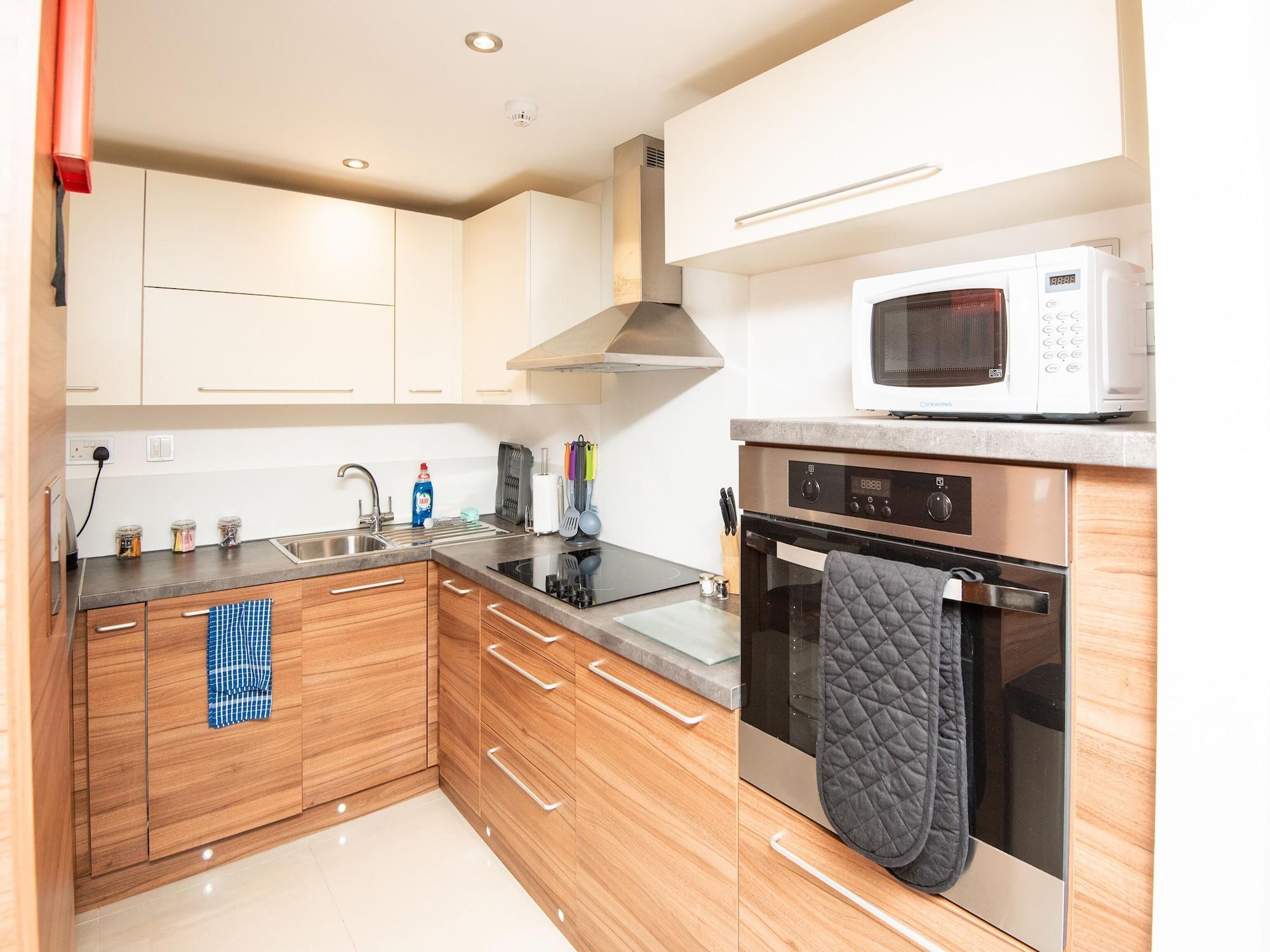 Livin' Serviced Apartments Watford  Ngoại thất bức ảnh