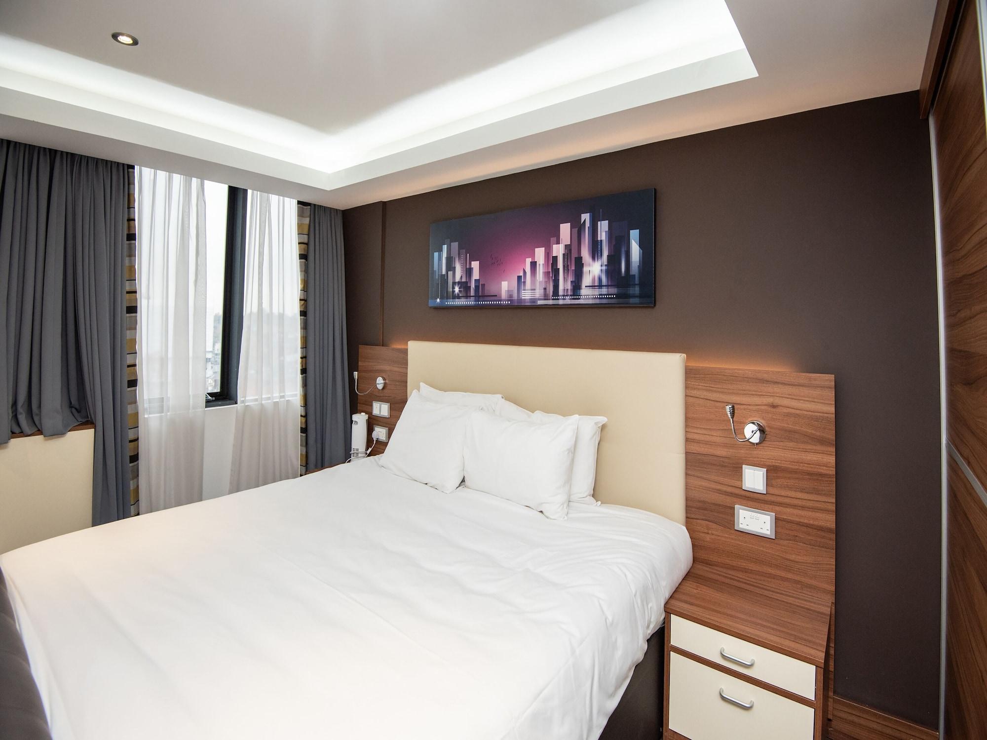 Livin' Serviced Apartments Watford  Ngoại thất bức ảnh
